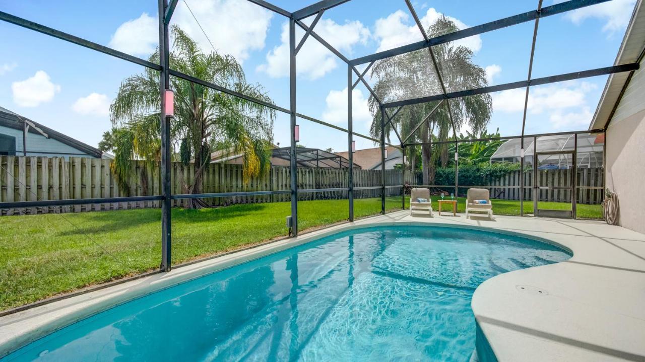 Pool Lighting Feature Private Fence Βίλα Ορλάντο Εξωτερικό φωτογραφία